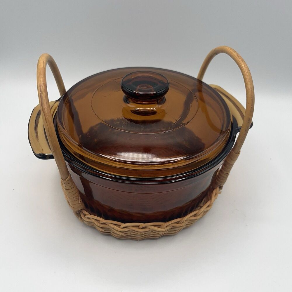 Anchor Hocking Fire King 1436 Brown 1Q Casserole Dish USA With Lid Ribbed VTG